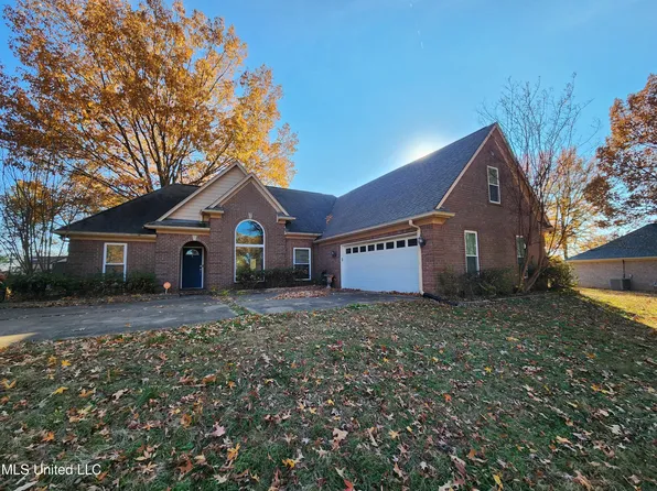 5545 Corey Cv, Horn Lake, MS 38637