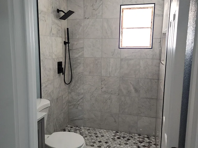 5002 S 36th Dr — Photo 12