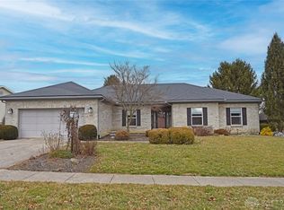 1621 Weathered Wood Trl, Dayton, OH 45459