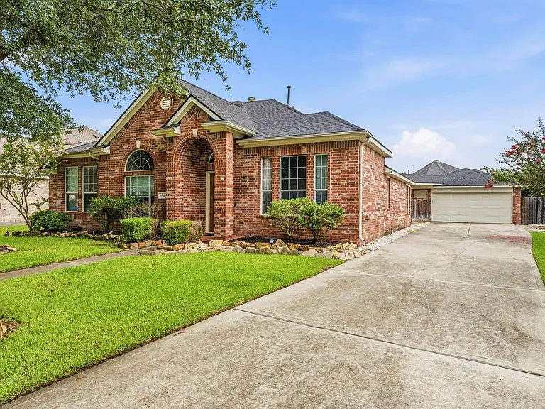 27730 Geneva Hills Ln — Photo 7
