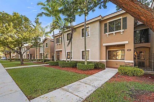 22721 SW 88th Pl #1019 Photo 1