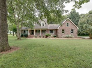 4221 Pyles Rd, Chapel Hill, TN 37034