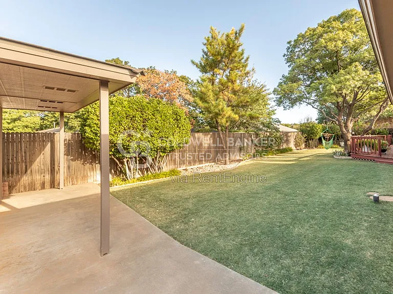 3620 93rd St — Photo 31