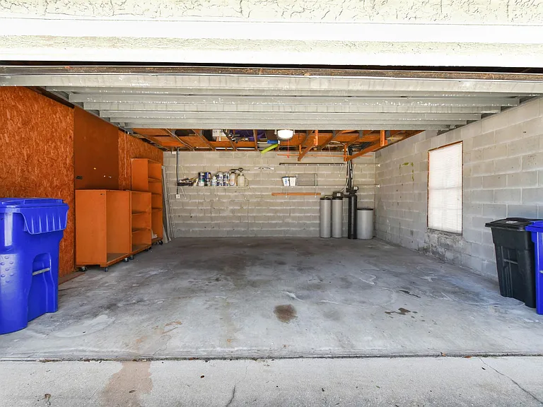 324 Village Dr #B — Photo 27