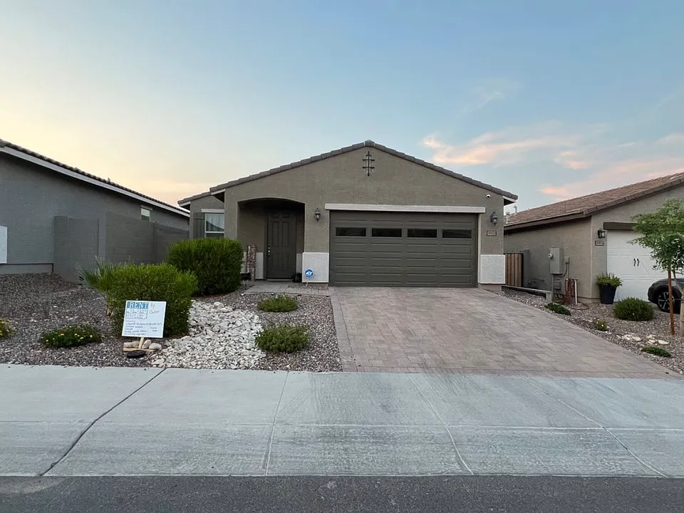 19920 W Rancho Dr