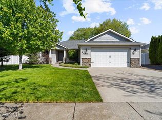 2741 W Broadmoore Dr, Hayden Lake, ID 83835