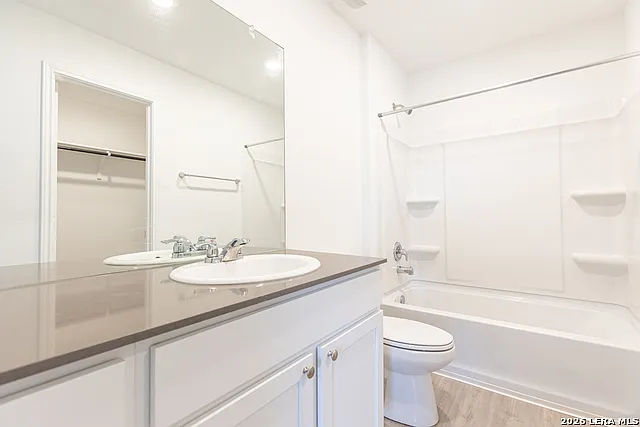 12932 Lake Fryer St — Photo 22