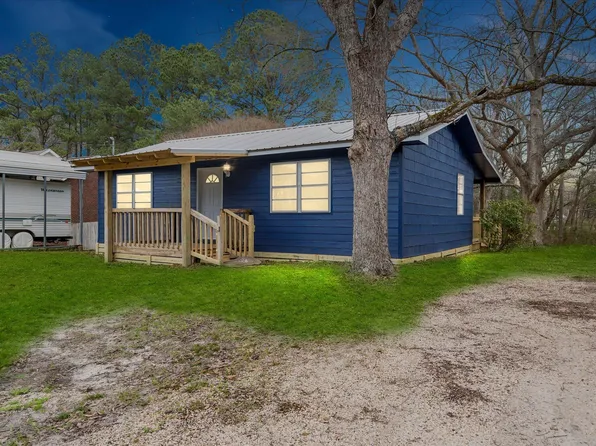 32 N Mill St, Sumrall, MS 39482