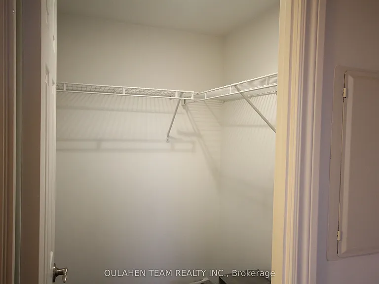 80 Harrison Garden Blvd #219 — Photo 13