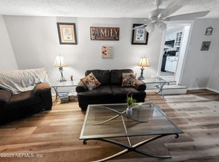 9332 Cedar Rd, Macclenny, FL 32063