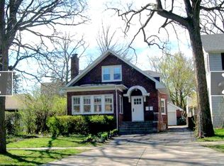 596 Vine Ave APT 2, Highland Park, IL 60035