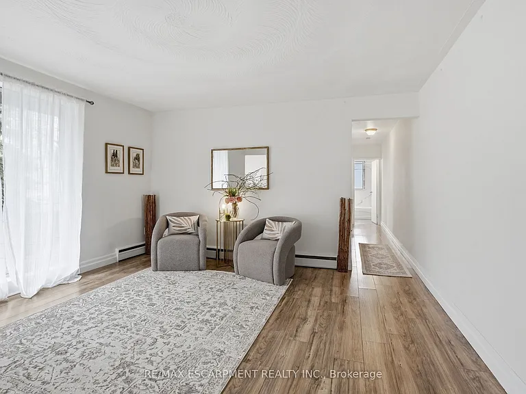 36 Ray St S #5 — Photo 10