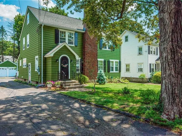 98 Griswold Drive, West Hartford, CT 06119