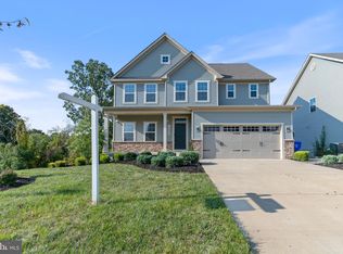10602 Starfire Ln, Waldorf, MD 20603