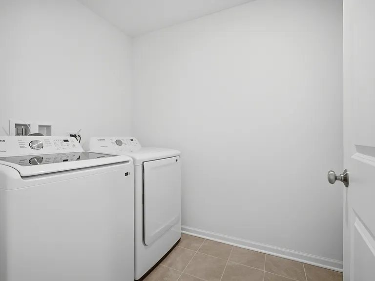 331 Didier Ct — Photo 23