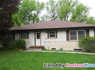 1351 County Road C E, Maplewood, MN 55109