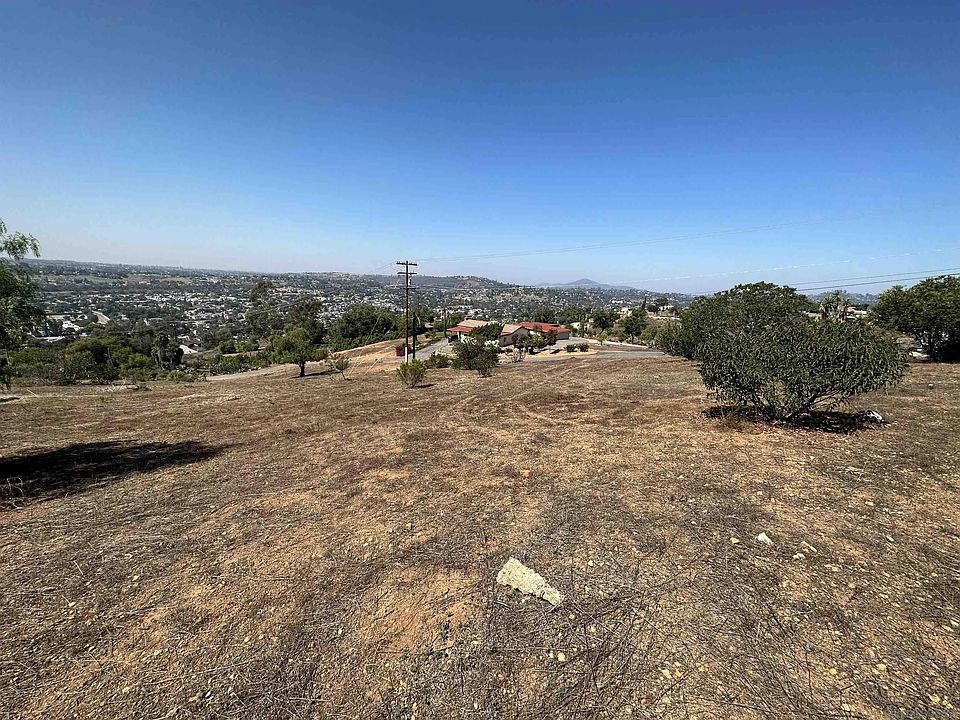 2nd image of 0 Ivy Ln