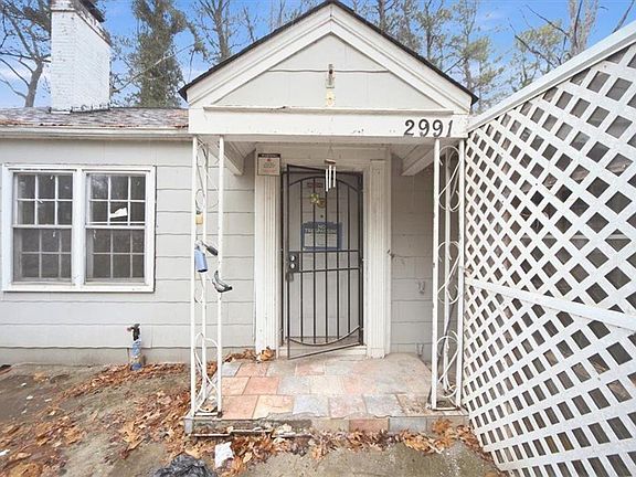 4th image of 2991 Sylvan Rd