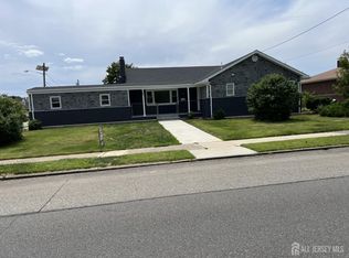 197 Carteret Ave, Carteret, NJ 07008