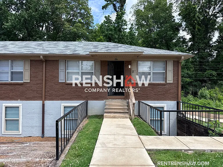 92 Navy Dr E — Photo 14