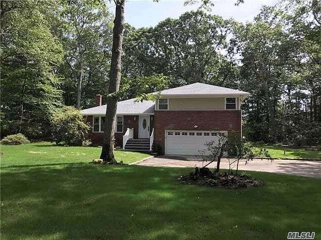 1st image of 28 Woodland Dr