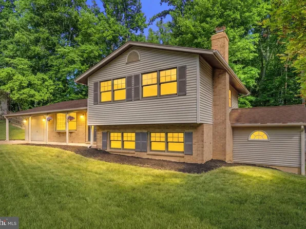 7233 Ashview Dr, Springfield, VA 22153