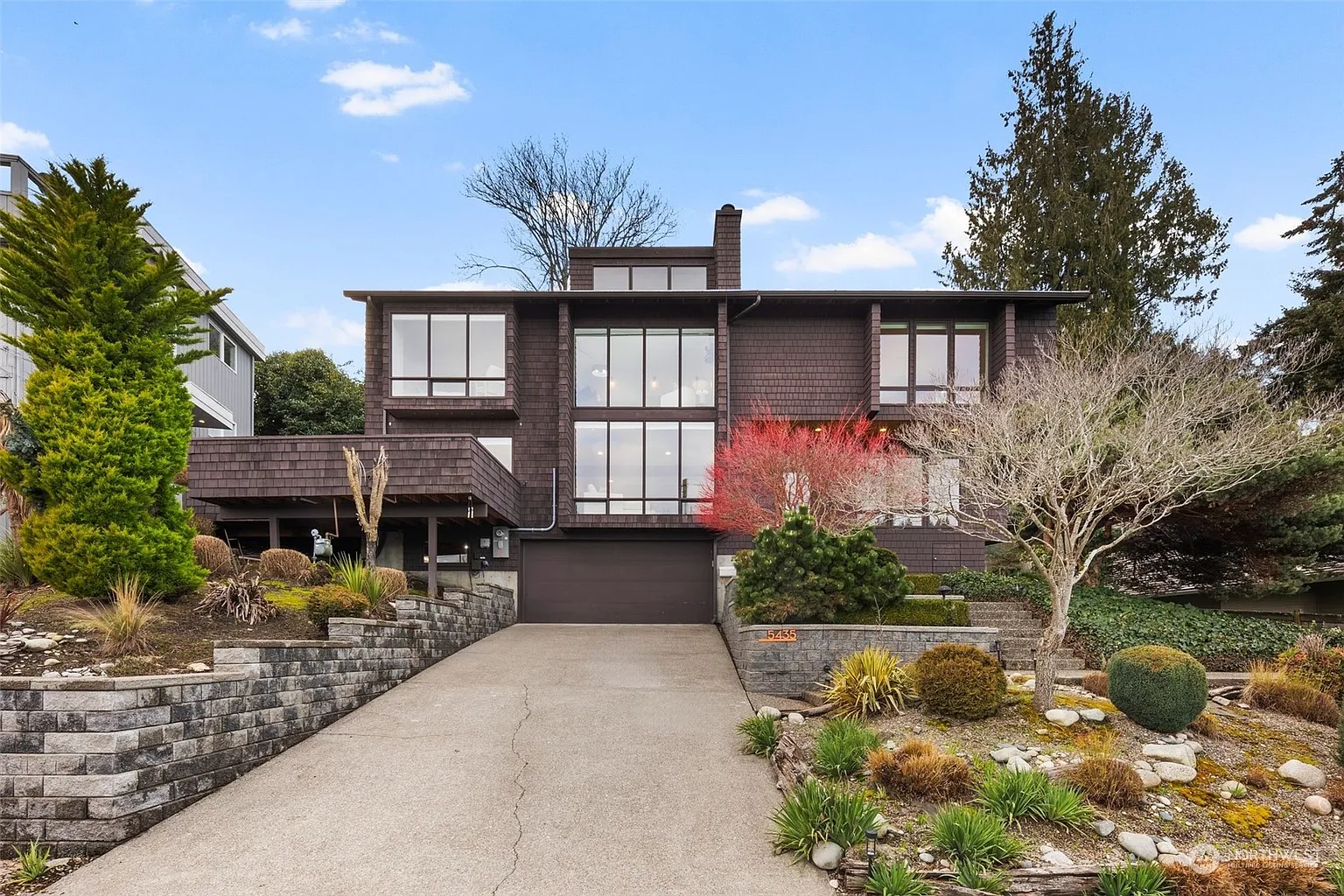 5435 40th Avenue W photo 1