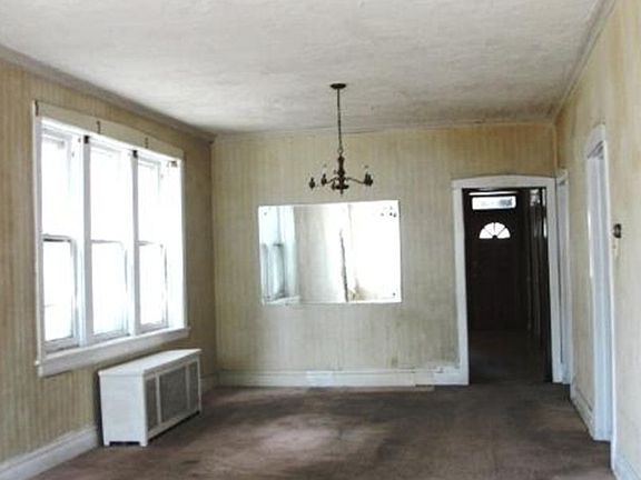 2nd image of 1614 S 50th Ave