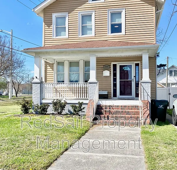 1708 Canton Ave — Photo 1