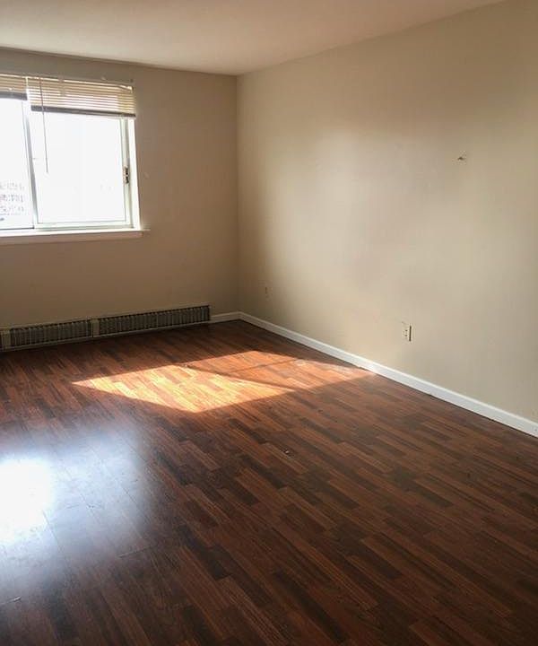 2nd image of 47 Sumner St APT 503