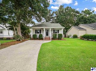 635 Red Tip Cir, Florence, SC 29505