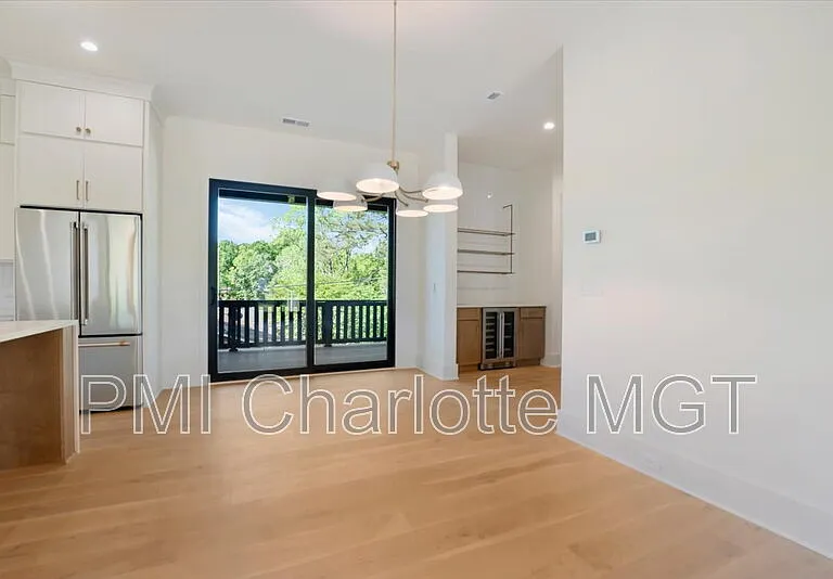 428 Dover Ave — Photo 22