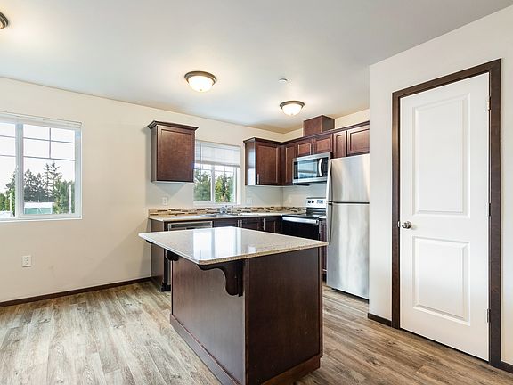 5th image of 1019 Curtis St #17376142
