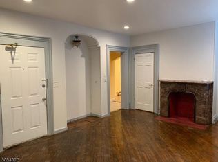 16 South St, Newark, NJ 07102