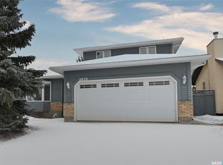 2659 E Lacombe Cres, Regina, SK S4V1T4