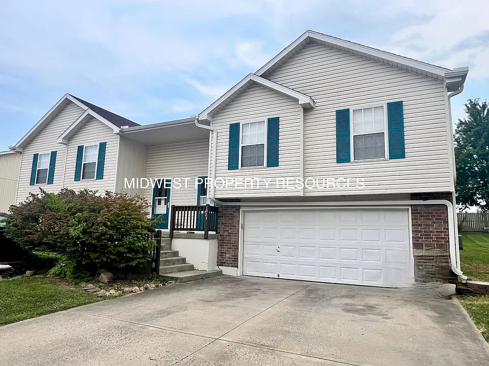 1023 Kaycee Dr