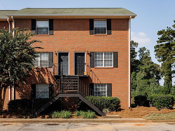 2nd image of E8-2165 S Milledge Ave Unit E8
