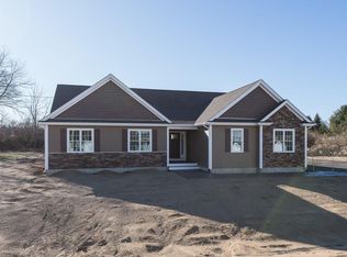 9 Pasture Brook Rd, Attleboro, MA 02703