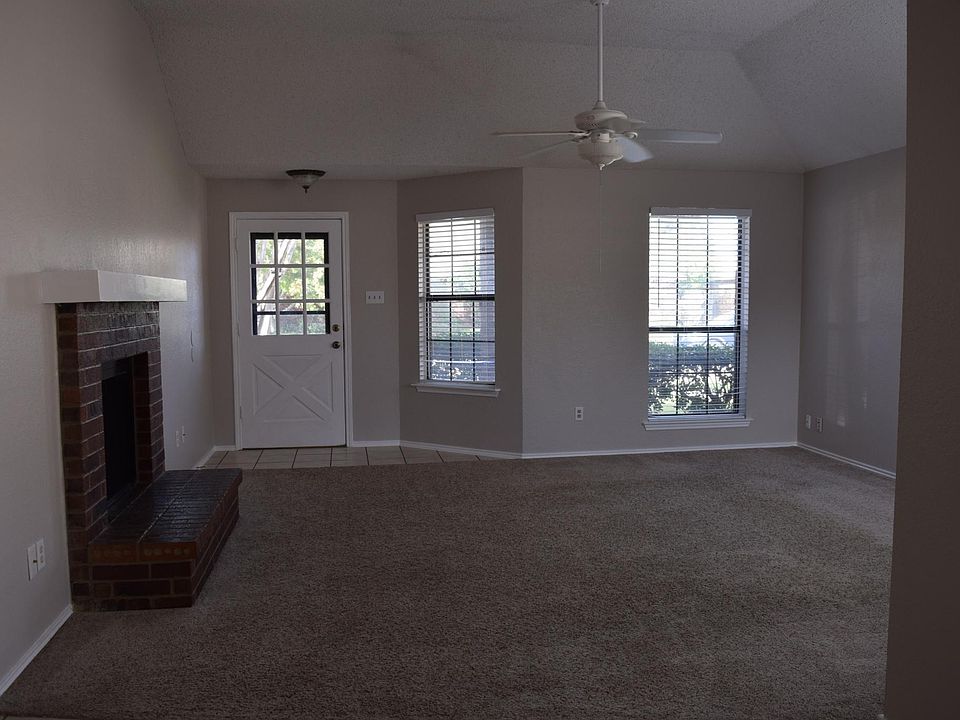 1st image of 543 Kirkland Dr