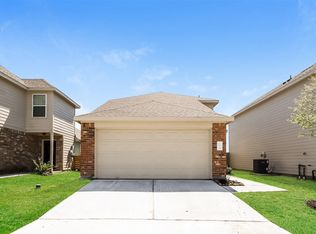 3919 Silver Ranch Rd, Houston, TX 77014