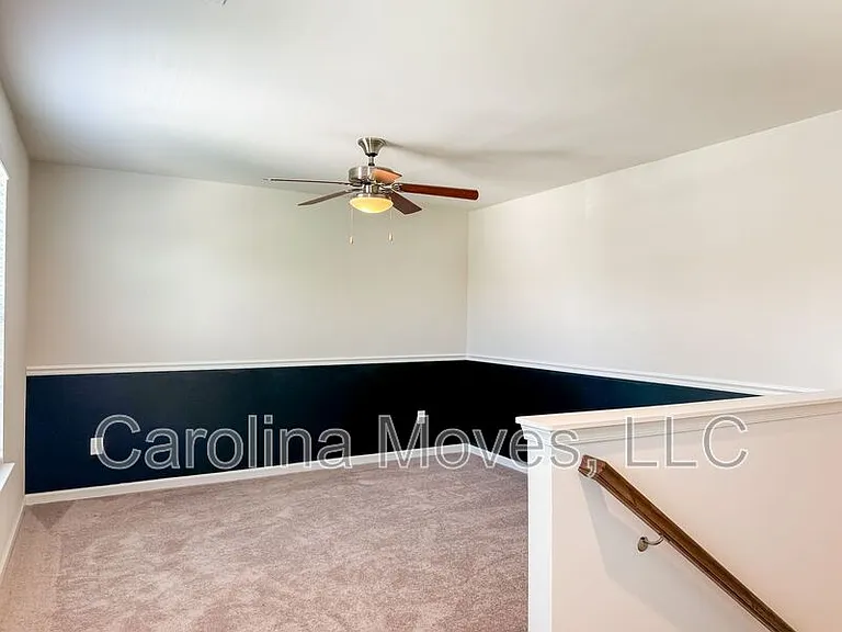 345 Bucklebury Rd — Photo 11