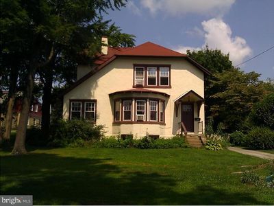 831 W Chester Pike, West Chester, PA, 19382