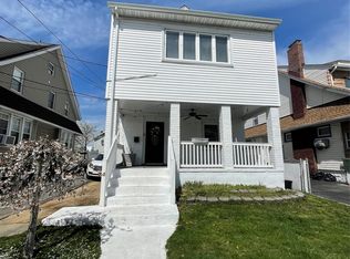 83 Lyon Pl APT 1, Lynbrook, NY 11563