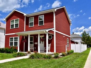 902 4th Ave, Sterling, IL 61081