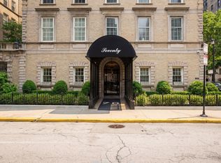 70 E Scott St APT 308, Chicago, IL 60610