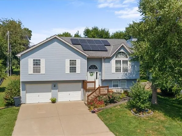 10926 Rowland Ave, Kansas City, KS 66109