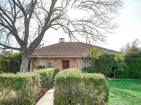 2nd image of 6525 Brook Meadow Dr