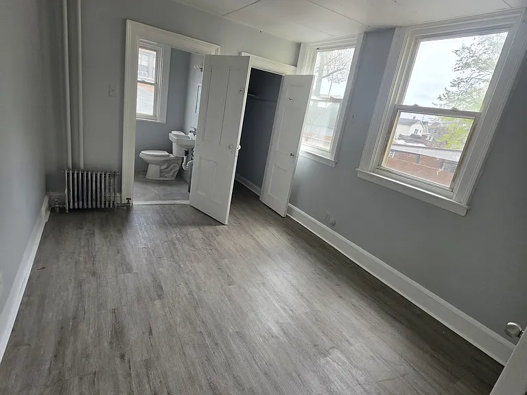 325 Roseville Ave #1 — Photo 6