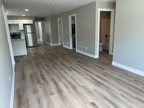 528 Oak Ave