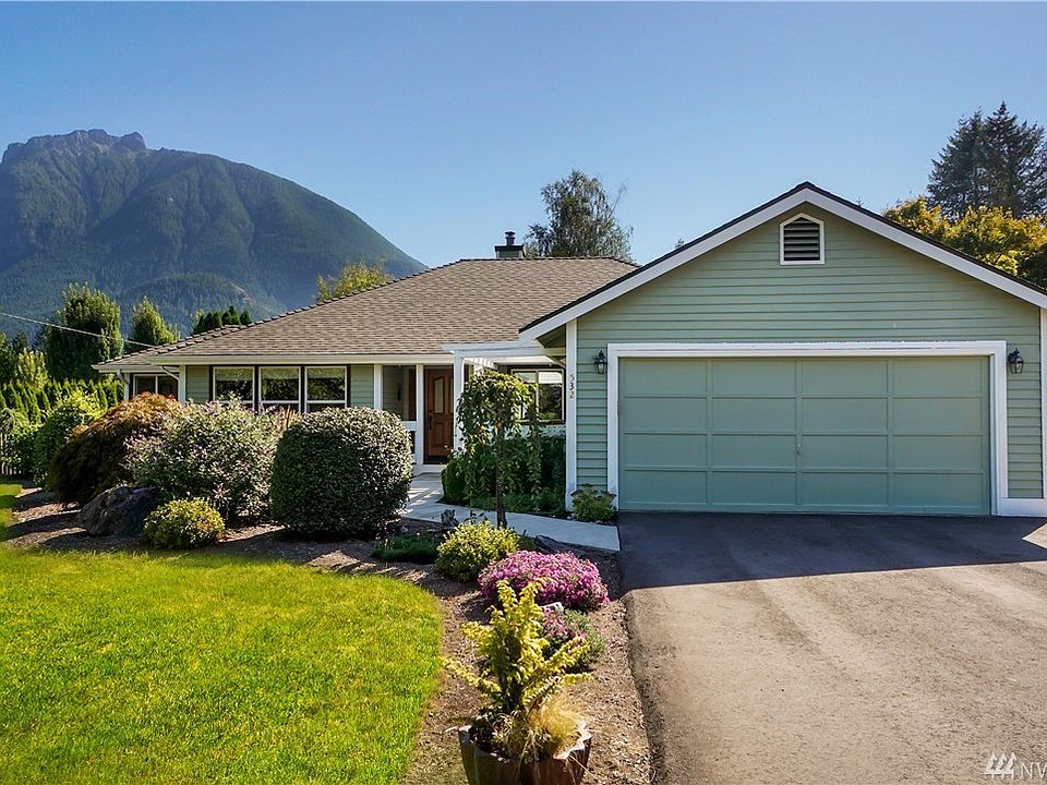 1st image of 532 Meadow Dr SE